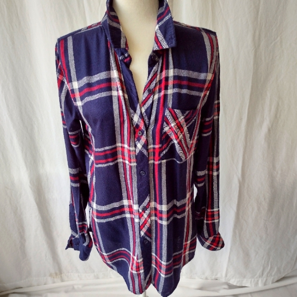 Rails Plaid Button Down Shirt Size Small.